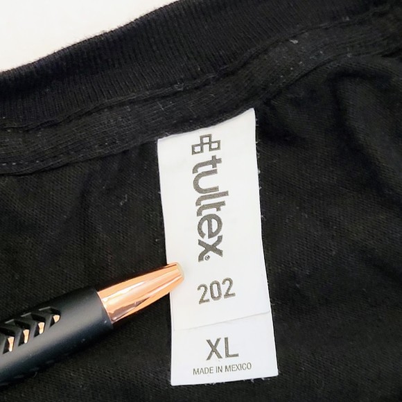 Cobra Kai The Karate Kid Saga Continues Netflix Promo Tee. Size XL - Picture 3 of 5